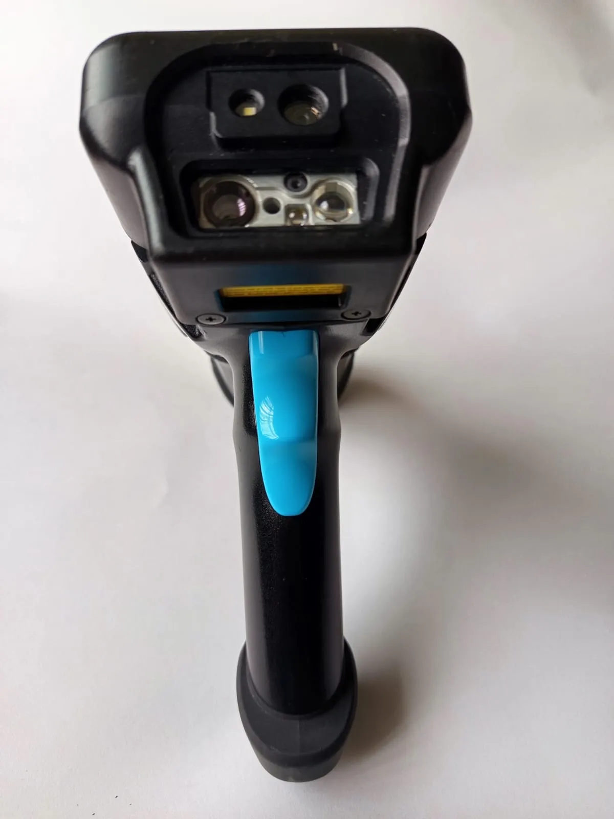 /src/assets/products/Unitech_HT730-8.jpg