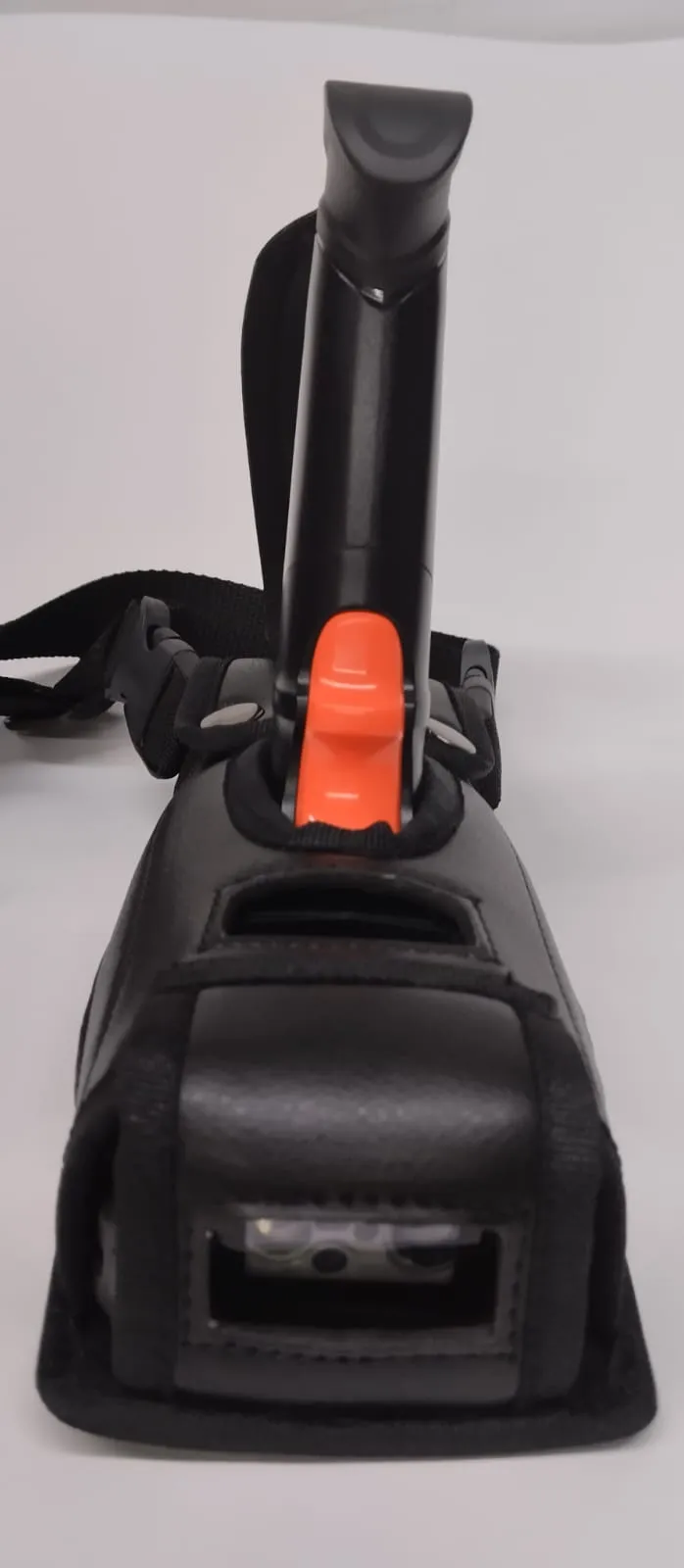/src/assets/products/Urovo_RT40S-4.jpg